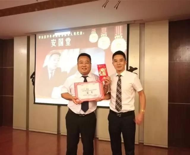 c086a5d.jpg c086a5d.jpg