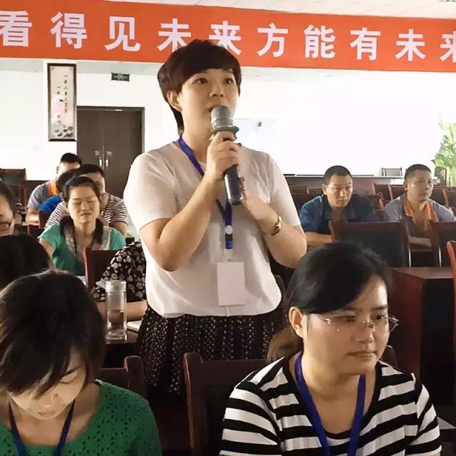 d824826.jpg d824826.jpg