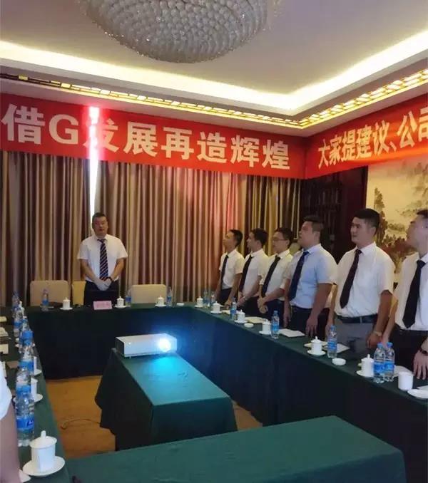 e16432b.jpg e16432b.jpg