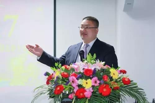 e18cd2c.jpg e18cd2c.jpg