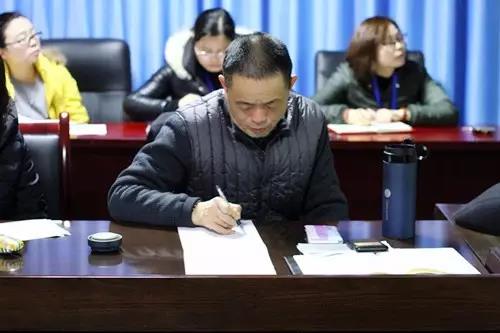 e2ab72a.jpg e2ab72a.jpg