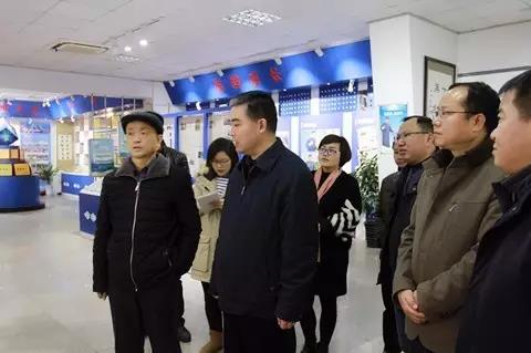 f8c0693.jpg f8c0693.jpg